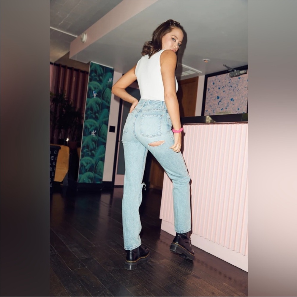 REVICE Ex-Boyfriend Denim Jeans Player One
Wash Butt Slit